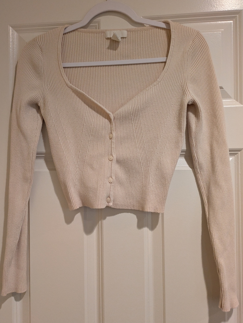 H&M Cropped Cardigan, Cream Color, Ribbed
